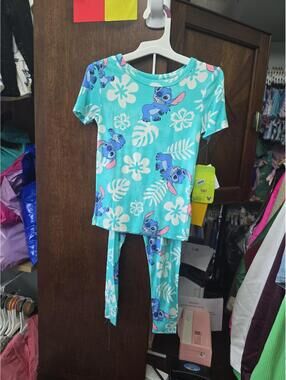4t brand new disney, sitch pajamas item 886